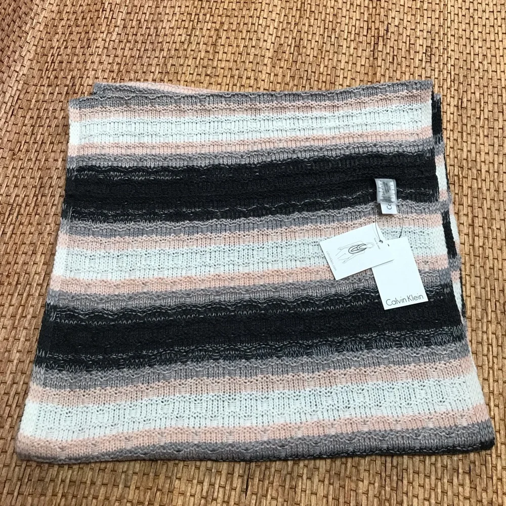 Calvin Klein infinity Loop Scarf